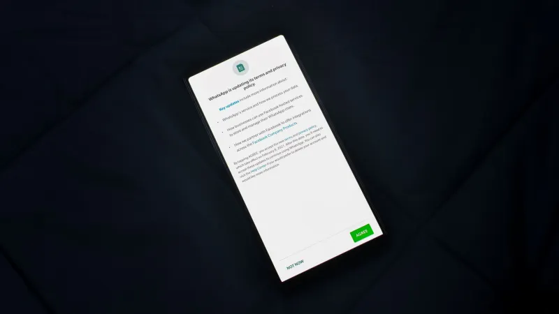 Changelog of Death: How Apps Sneak Their Goodbye Into the Fine Print